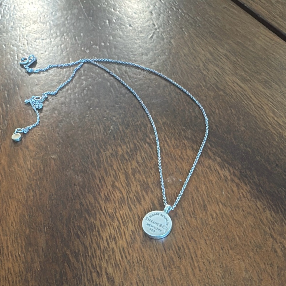 Tiffany & Co necklace - Picture 2 of 2